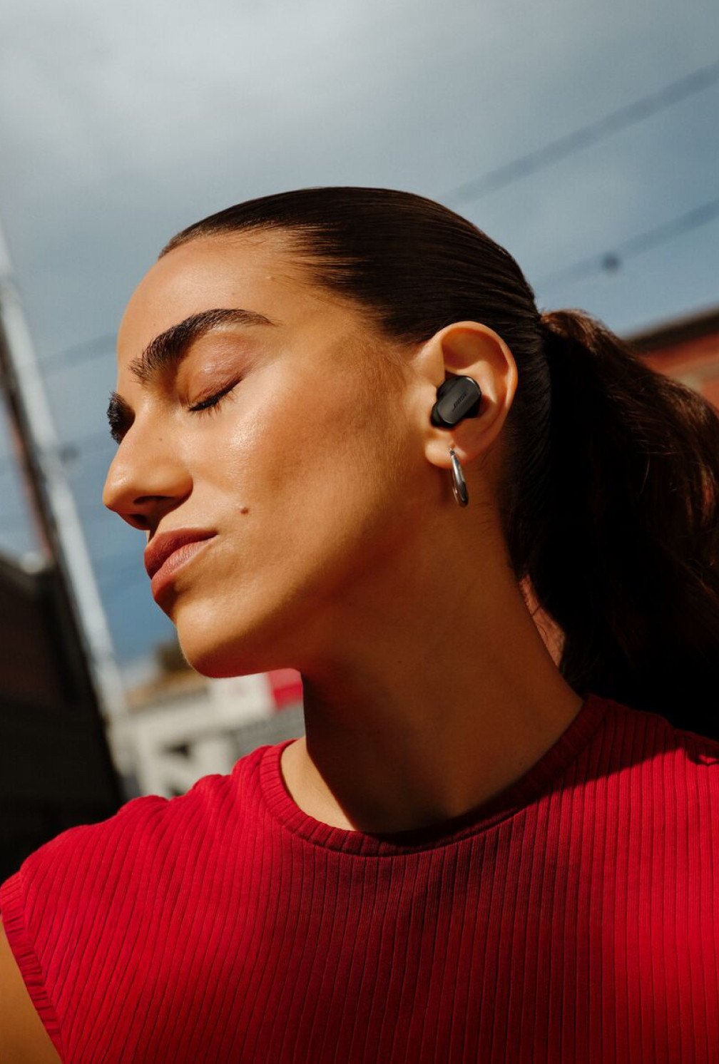 Bose QuietComfort Ultra Earbuds (2e generatie) zwart (Coolblue Tweedekans), ander aanzicht 3 (foto: Coolblue)